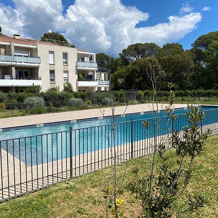 Ferienwohnung Rez De Jardin T3 Recent Et Calme Au Nouvelles Terres A La Londe Les Maures Exterior foto