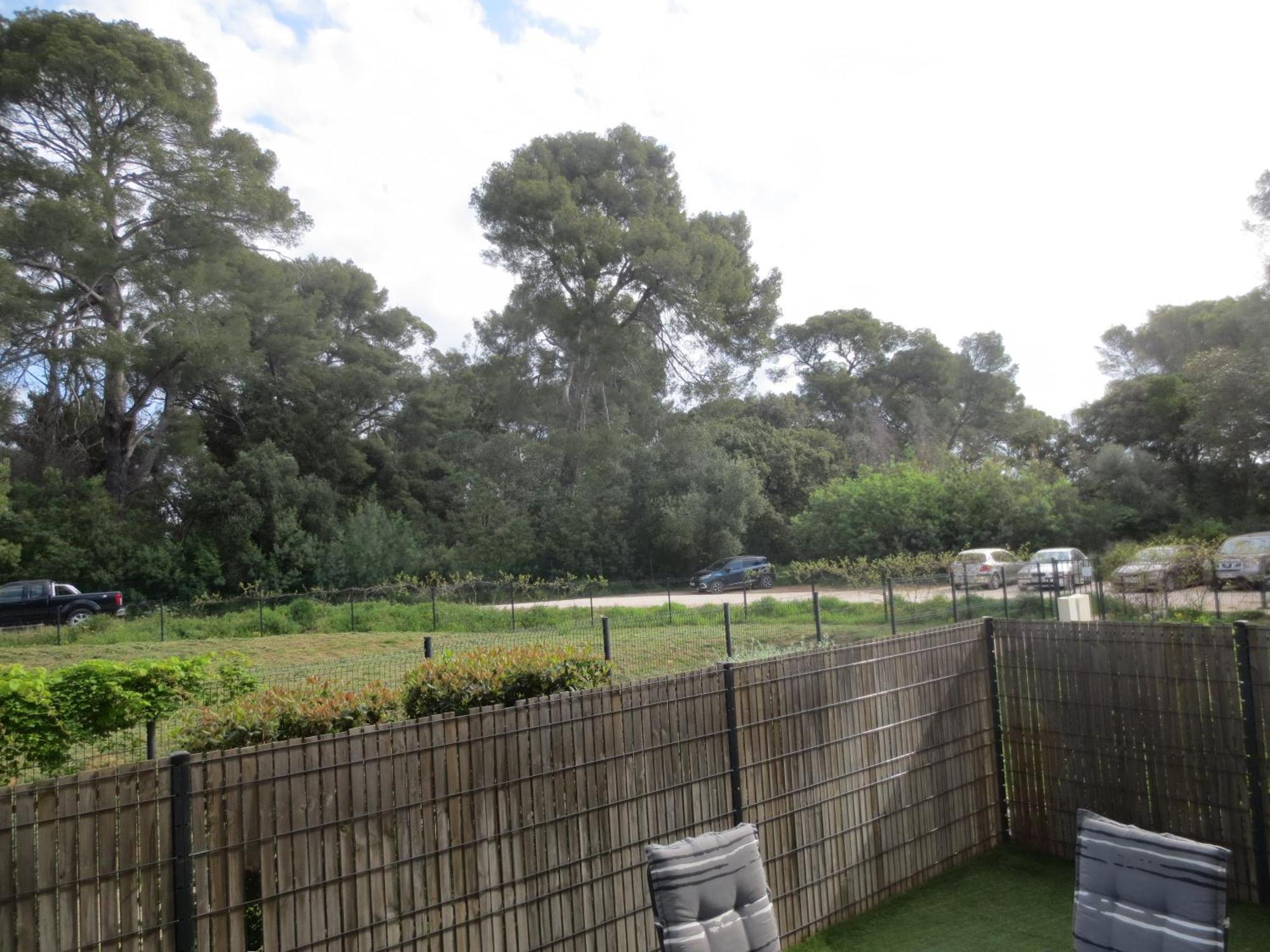 Ferienwohnung Rez De Jardin T3 Recent Et Calme Au Nouvelles Terres A La Londe Les Maures Exterior foto